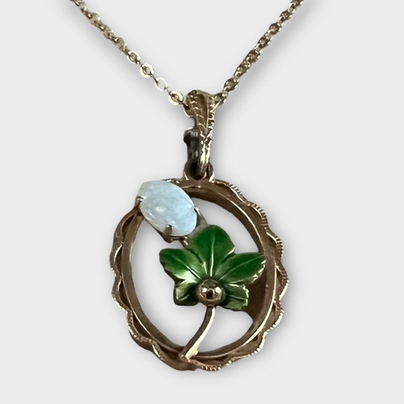Krementz Jewelry - Vintage Krementz 70s 14 KT Gold Overlay Genuine Opal Green Leaf Pendent Necklace